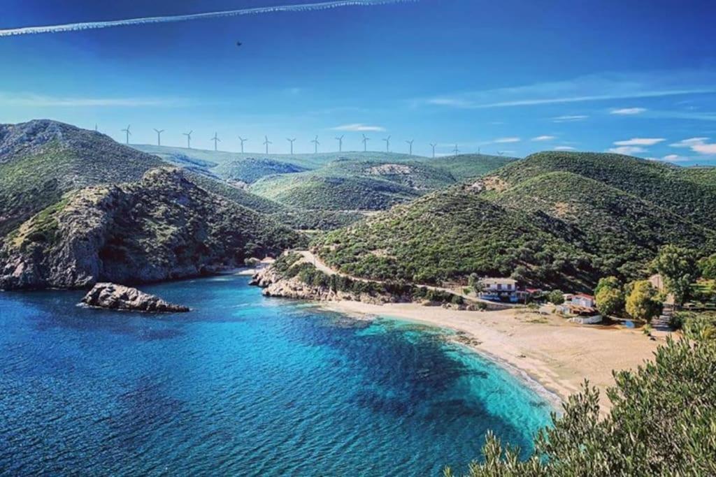 Tsakei Παραθαλασσιο Σπιτι Στην Εξοχηヴィラ エクステリア 写真